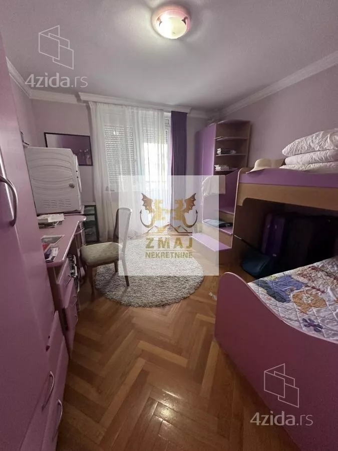 Petosoban stan | 4zida