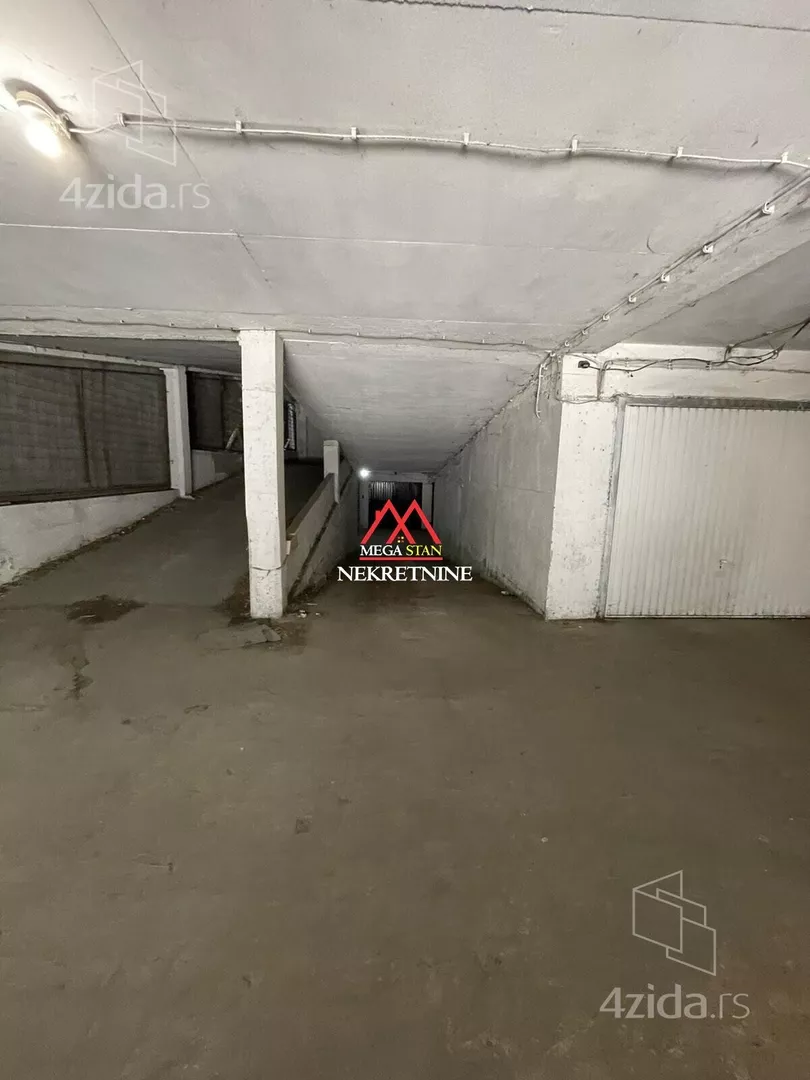 Garaža | 4zida