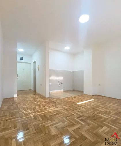 Bulevar Patrijarha Pavla (Somborski Bulevar) | 4zida.rs