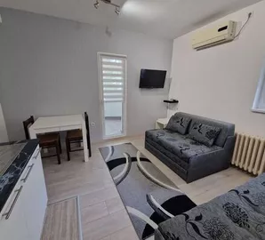 Ruža Šulman, Gradske lokacije, Zrenjanin, 1.5 stan | 4zida.rs