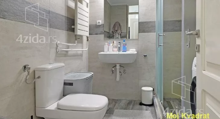 Petosoban stan | 4zida