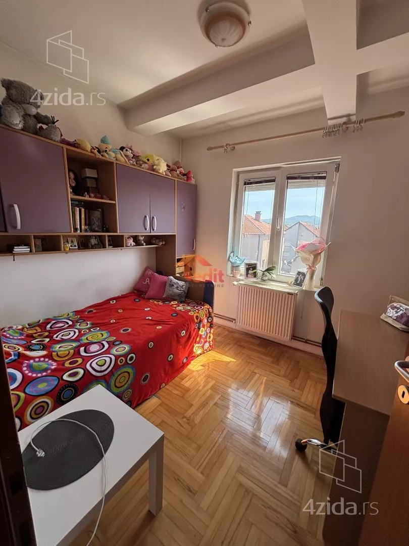Četvoroiposoban stan | 4zida