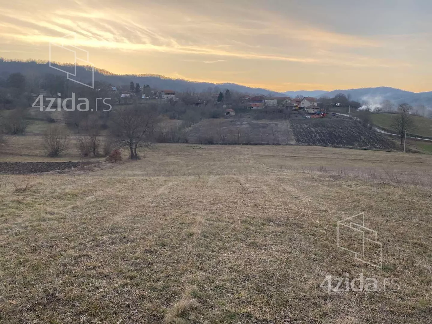 Poljoprivredno zemljište | 4zida
