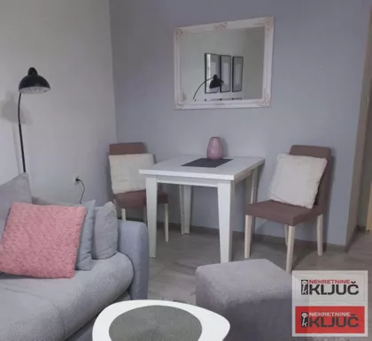 Socijalno | 4zida.rs