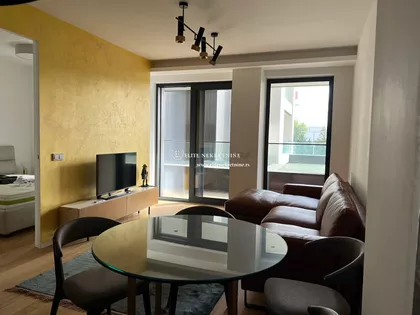 Jurija Gagarina Sakura park | 4zida.rs