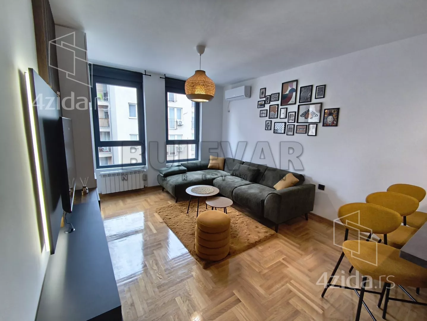 Jednoiposoban stan | 4zida