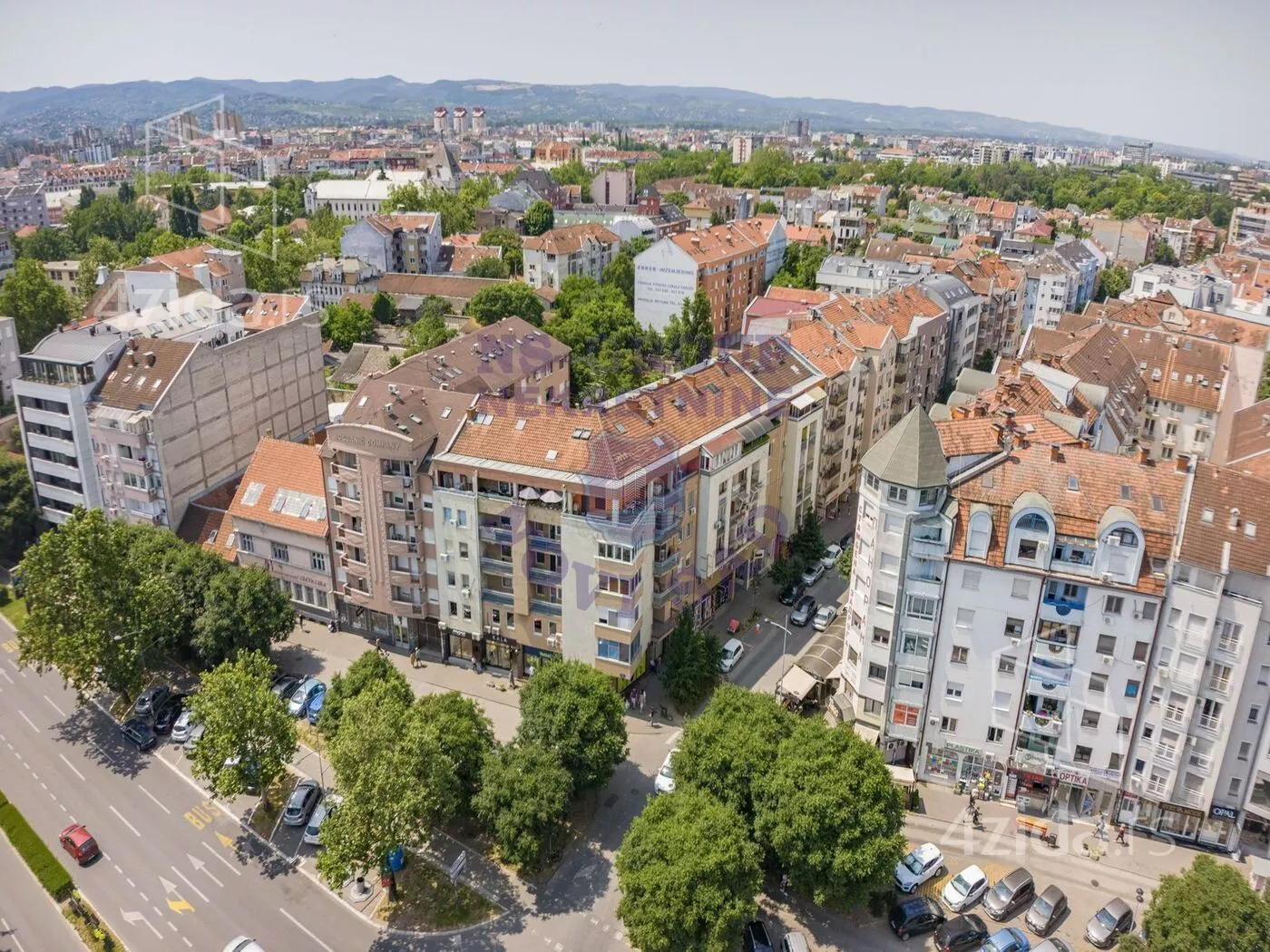 Troiposoban stan | 4zida