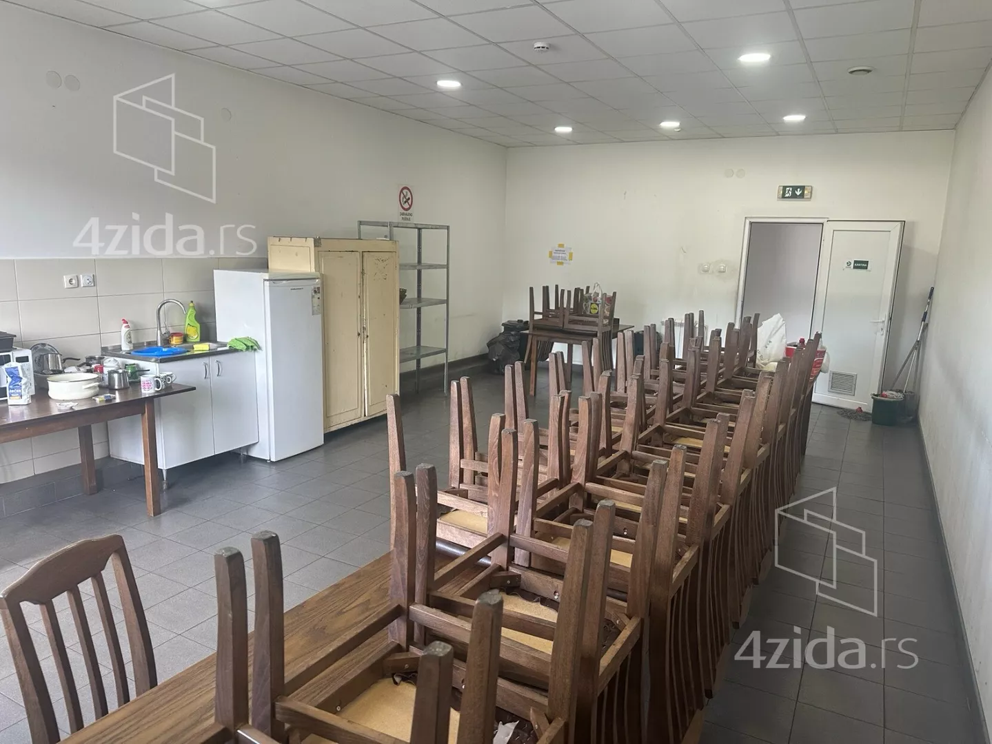 Hala | 4zida