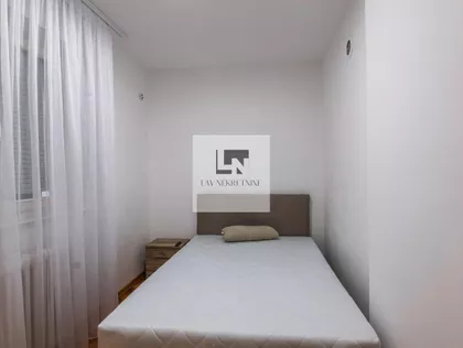 Crveni Krst Vračar | 4zida.rs