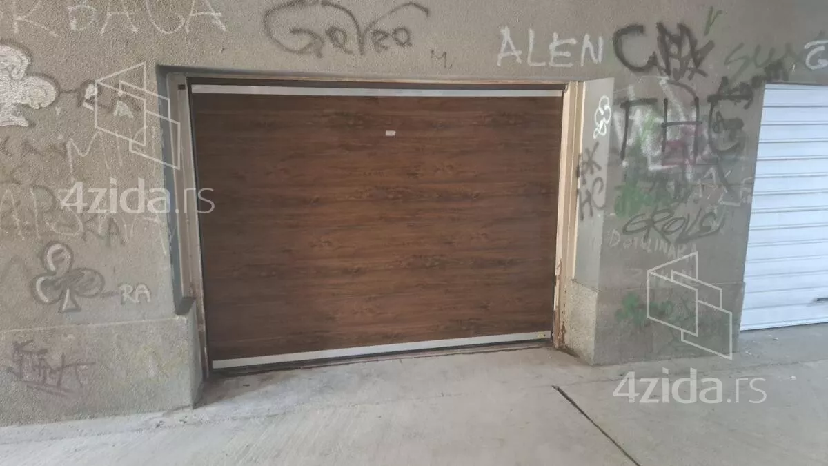 Garaža/Parking | 4zida