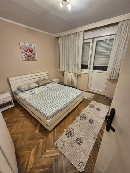 Omladinskih brigada | 4zida.rs