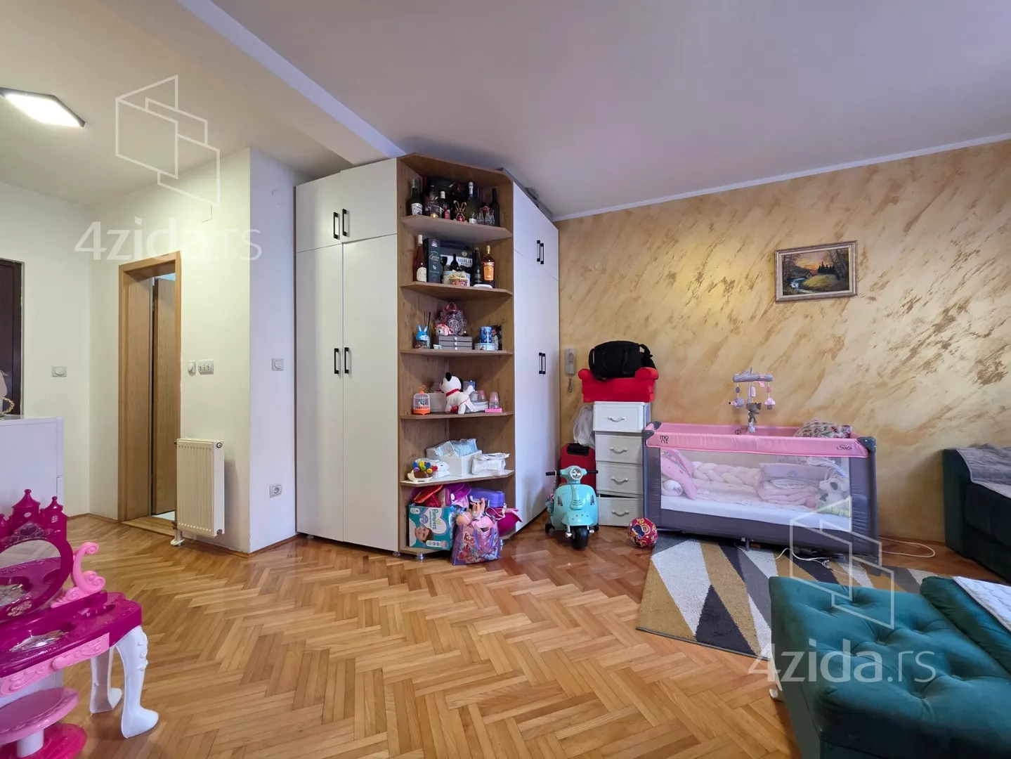 Garsonjera | 4zida