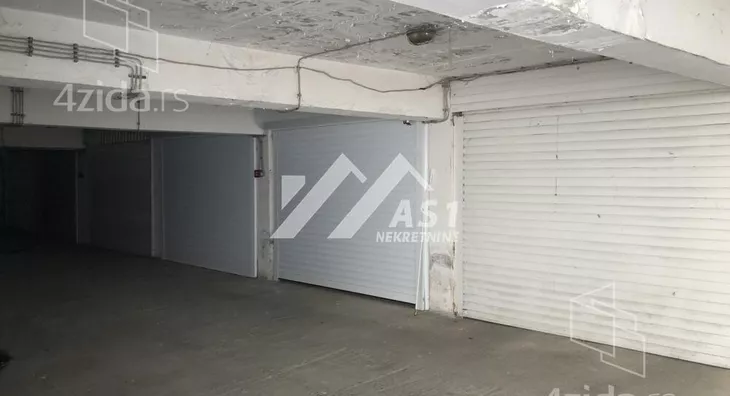 Garaža | 4zida
