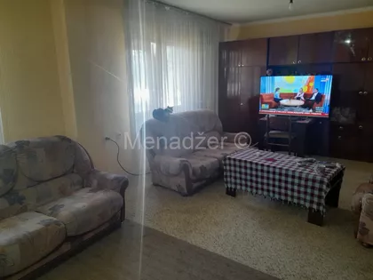 Zmaj Jovina | 4zida.rs
