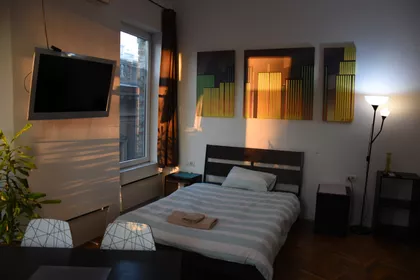 Cara Lazara 10 | 4zida.rs