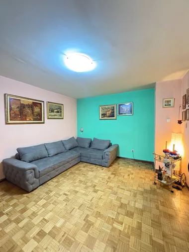 Prvomajska 33