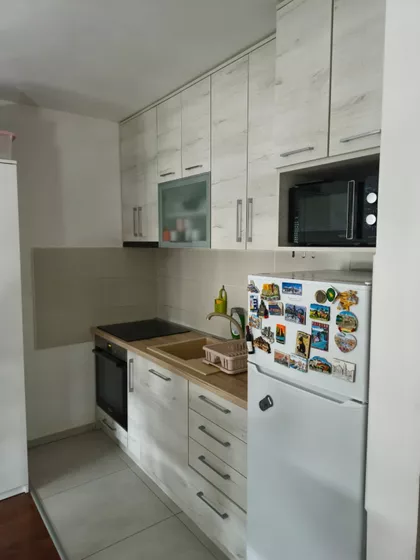 Milana A. Jovanovića Babe | 4zida.rs