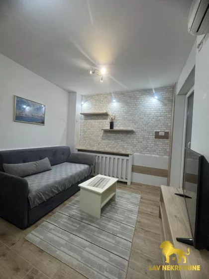 GUNDULIĆEVA | 4zida.rs