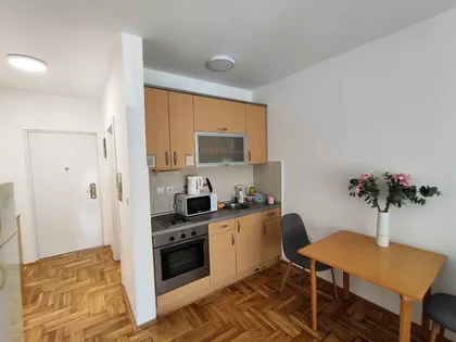 Vladetina | 4zida.rs