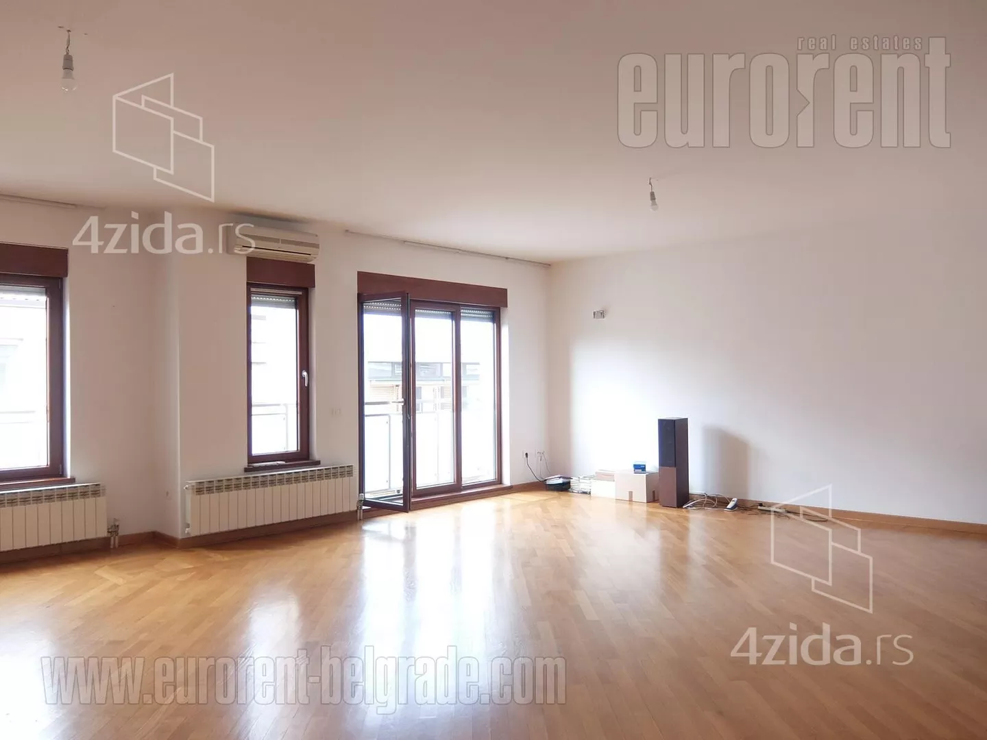 Šestosoban stan | 4zida