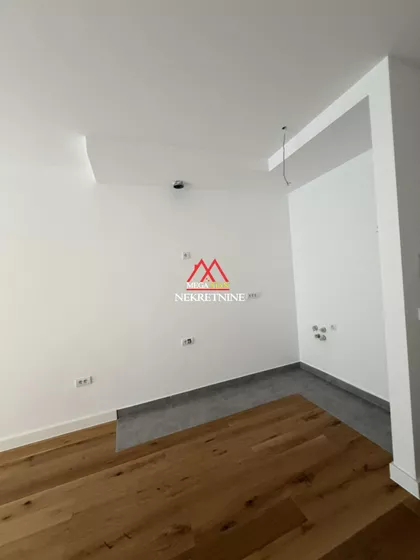 Strumička | 4zida.rs