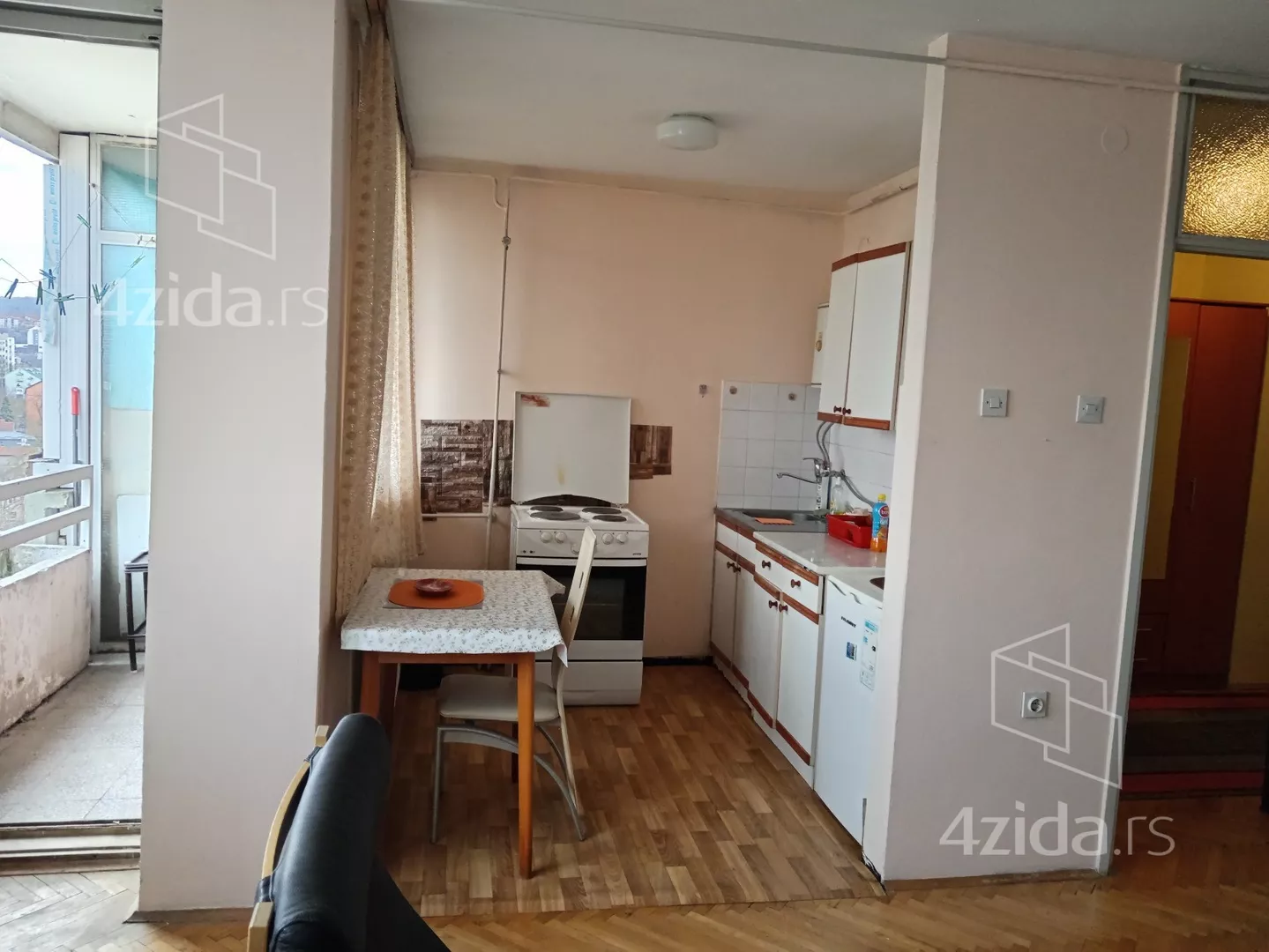 Garsonjera | 4zida