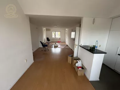 Bioskop Voždovac | 4zida.rs