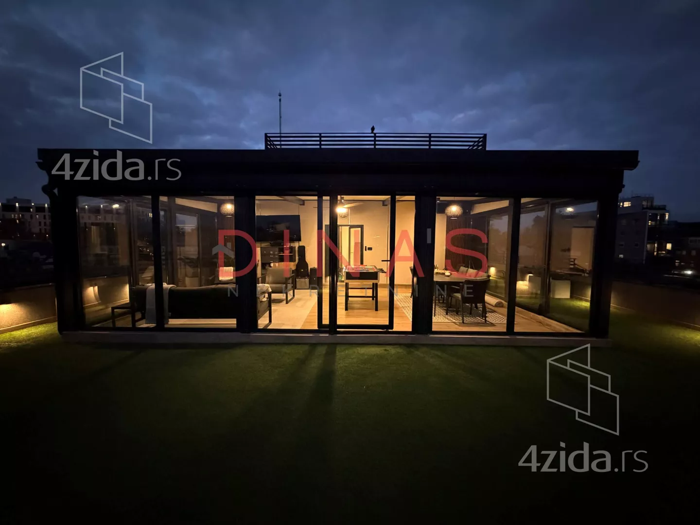 Četvorosoban stan | 4zida