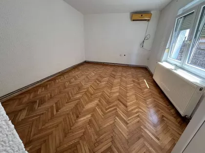 Nikole Colovića 55 | 4zida.rs