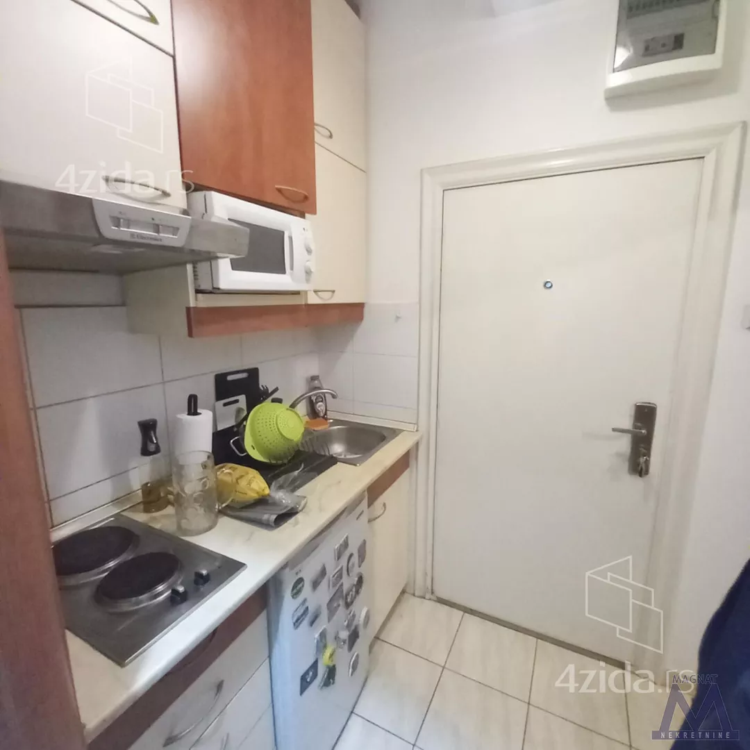 Garsonjera | 4zida