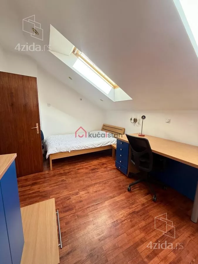 Petosoban stan | 4zida