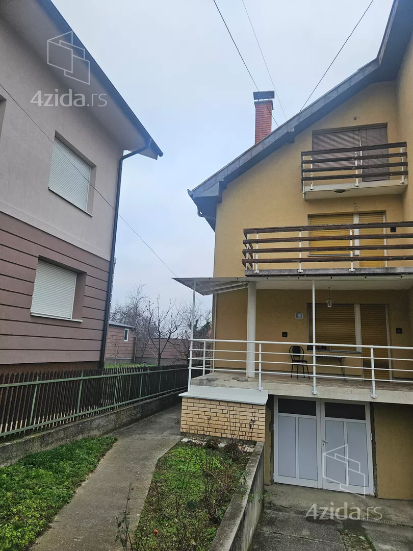 4-etažna kuća | 4zida