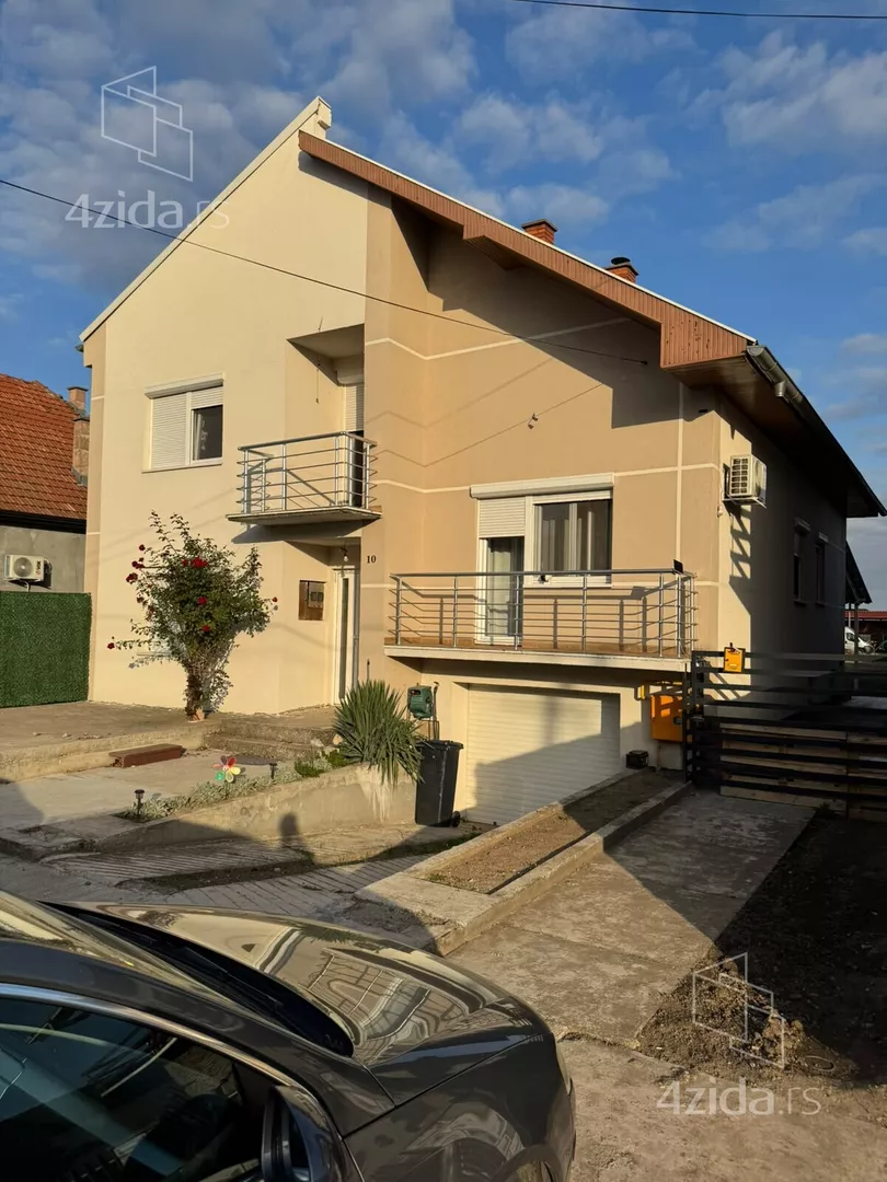 4-etažna kuća | 4zida