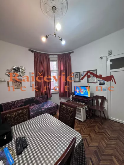 Mutapova | 4zida.rs