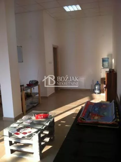 Lesnina | 4zida.rs