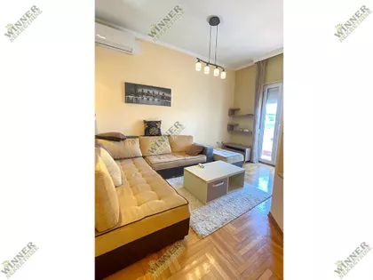Mihajla Bandura | 4zida.rs