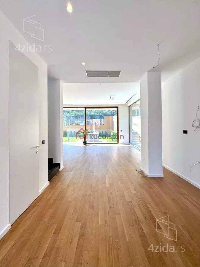 Kuća | 4zida