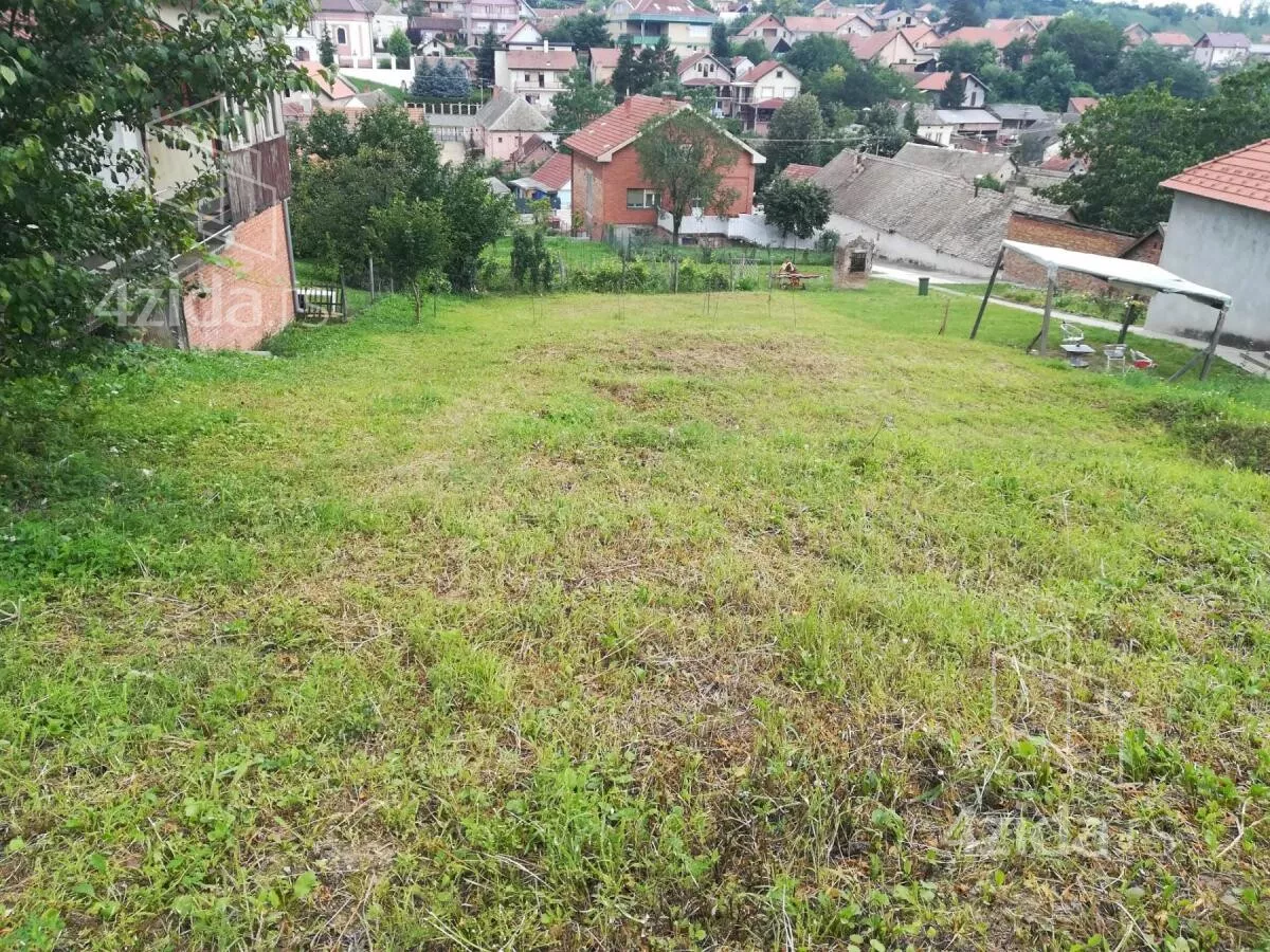 Plac | 4zida