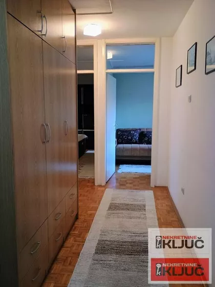 Novo Naselje | 4zida.rs