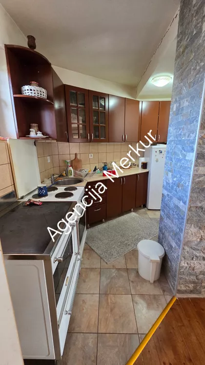 Vuka Karadžića | 4zida.rs