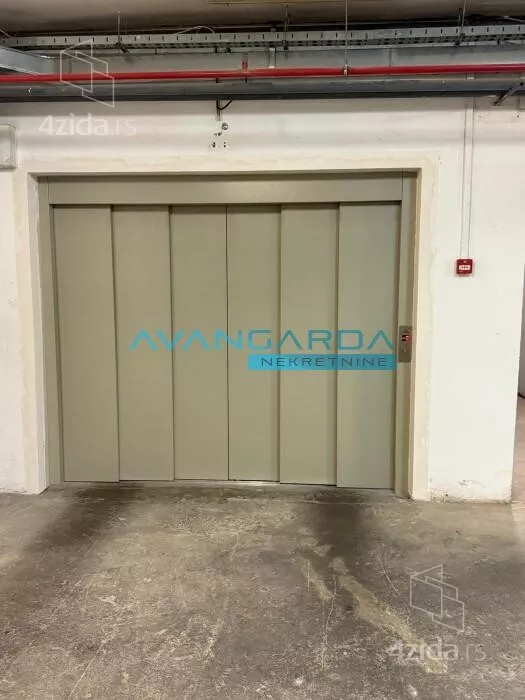 Garaža | 4zida