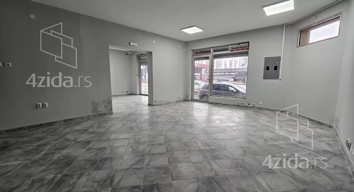 Poslovni prostor | 4zida