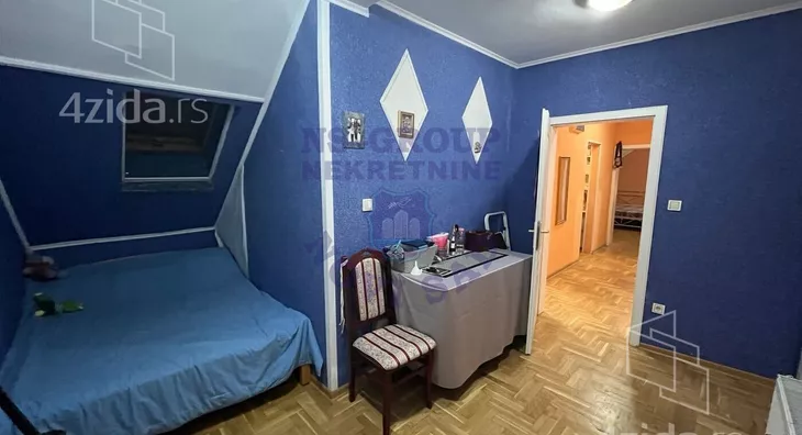 Troiposoban stan | 4zida