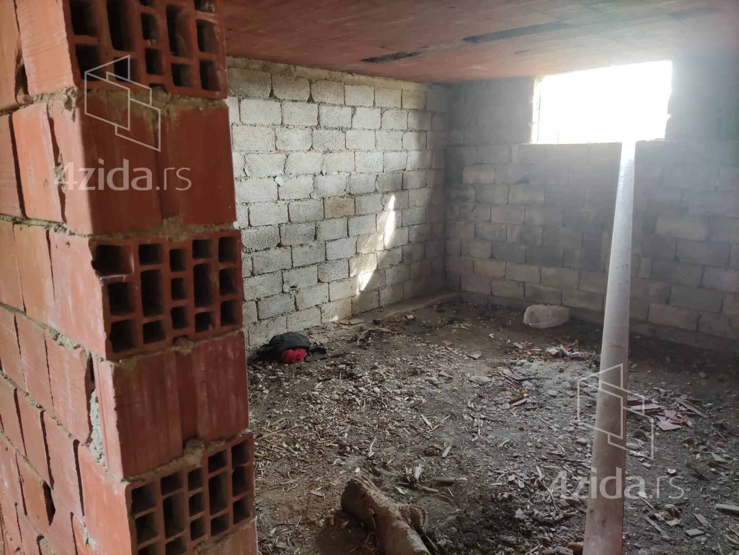 Građevinsko zemljište | 4zida