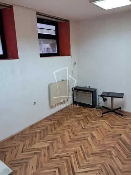 Dečanska | 4zida.rs