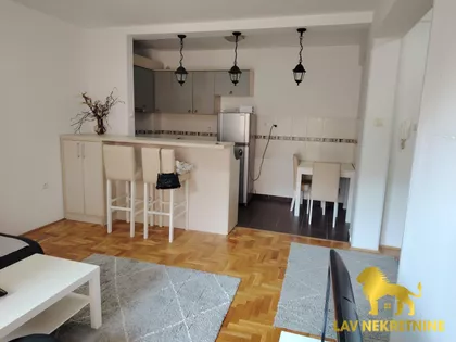 GOGOLJEVA | 4zida.rs