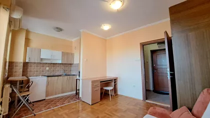 Žarka Zrenjanina 12 | 4zida.rs