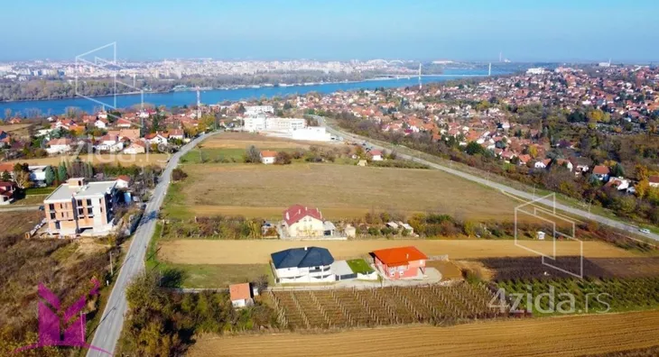 Plac | 4zida