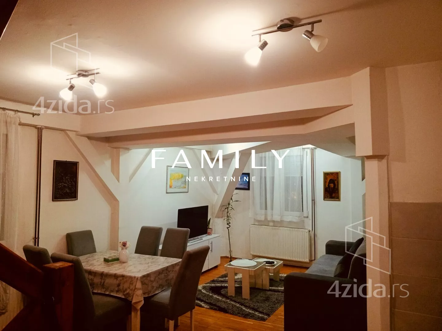 Dvoiposoban stan | 4zida