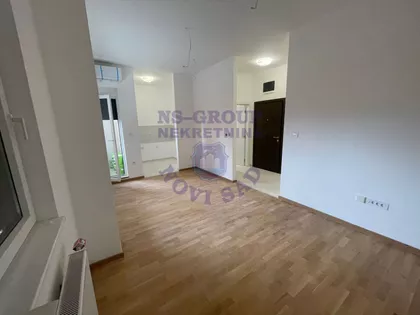 Bulevar Patrijarha Pavla (Somborski Bulevar) | 4zida.rs
